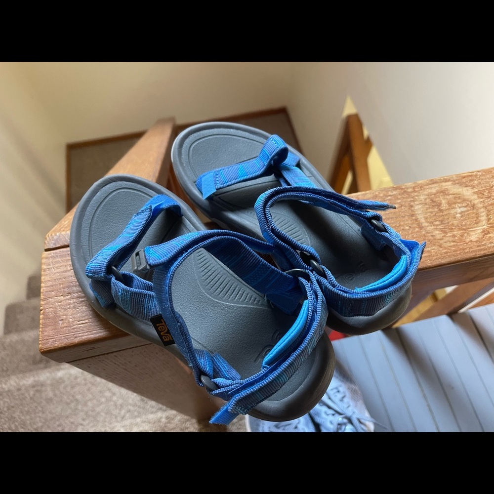 BRAND NEW TEVAS BLUE
